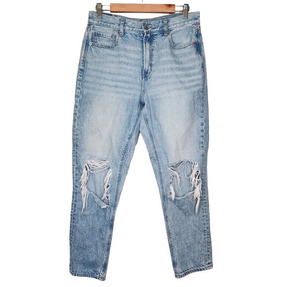 American Eagle Mom Jeans Women's 8R Medium Wash Distressed Denim - Picture 1 of 8
